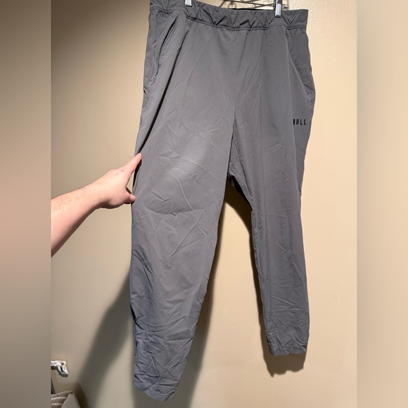 NOBULL Men’s Micro Ripstop Track Pants - Picture 4 of 9